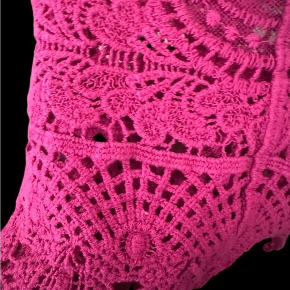 Elegant Pink Lace / embroidered sheer Women's Top 3/4 sleeves size medium - Picture 4 of 5